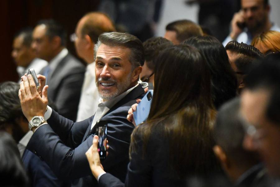 Sergio Mayer descarta incorporarse al PAN pese a versiones sobre su futuro político