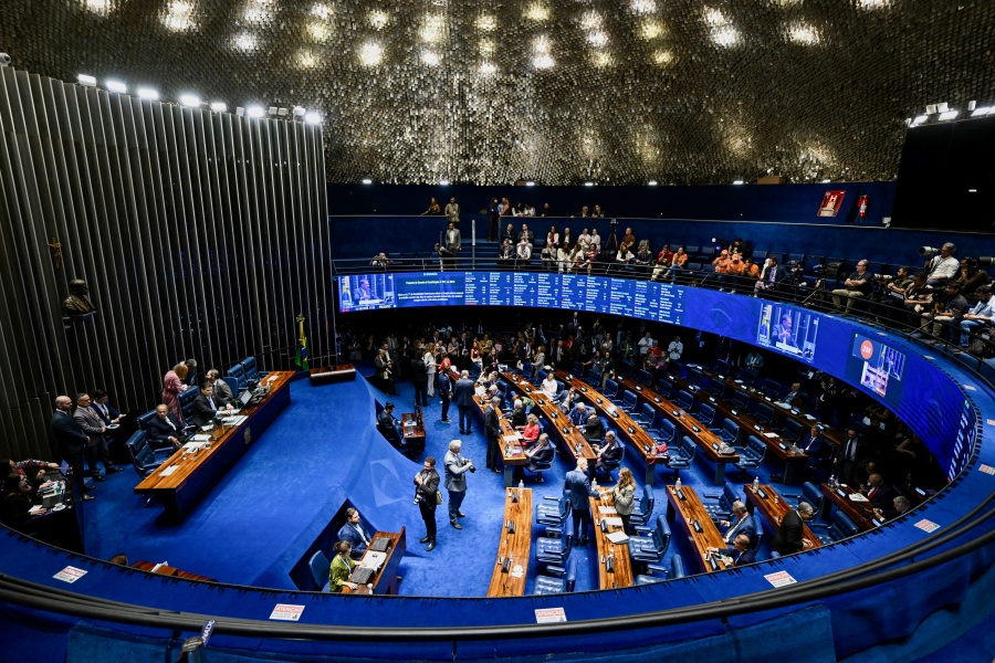 Congreso de Brasil aprueba reducción de semana laboral, promesa de Lula antes del balotaje 