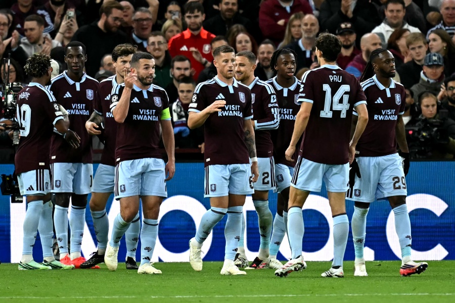 Aston Villa golea 6-0 al Fenerbahce y firma una de sus mayores victorias europeas