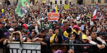 Sindicatos e ind&iacute;genas convocan movilizaci&oacute;n nacional en Colombia en desaf&iacute;o temprano al gobierno de De La Espriella