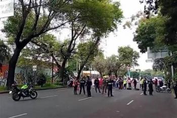 Bloqueo por falta de agua en Benito Ju&aacute;rez afecta la circulaci&oacute;n sobre Eje 5 Sur