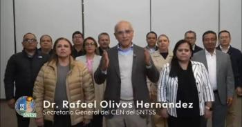 Sheinbaum instruye a Zo&eacute; Robledo a renegociar aumento salarial con trabajadores del IMSS