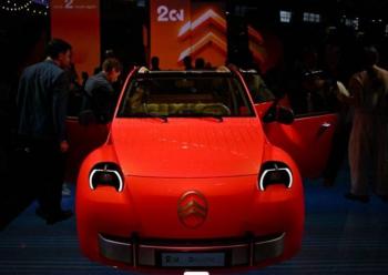 Francia y Alemania acuerdan mantener autos de combusti&oacute;n despu&eacute;s de 2035