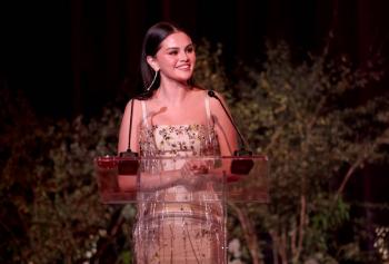 Selena Goacutemez revela que el vapeo afectoacute su voz y advierte sobre los riesgos de la nicotina