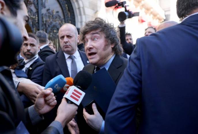 Milei llama “dictador” a Pedro S&aacute;nchez y desata tensi&oacute;n con Espa&ntilde;a