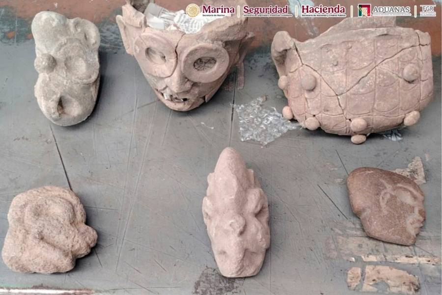Aseguran seis piezas arqueológicas en el AICM que serían enviadas a Gran Bretaña  