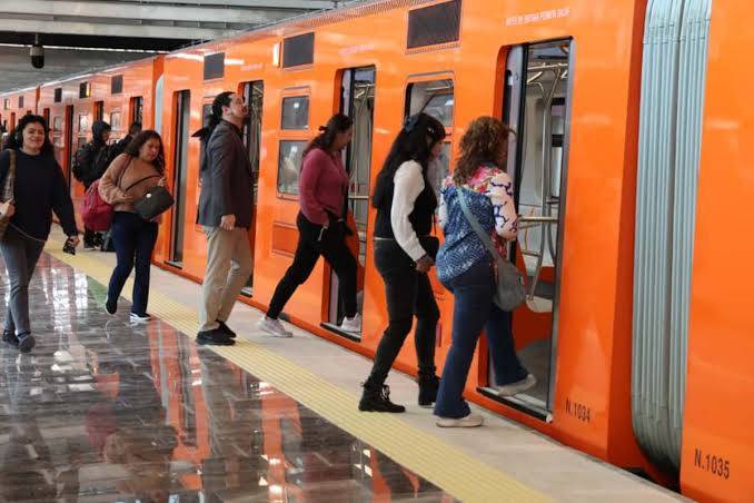 Restablecen servicio completo en la Línea A del Metro tras falla en la catenaria 