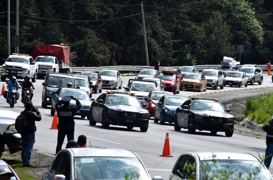 Tr&aacute;fico en CDMX hoy 24 de octubre: movilizaciones sociales y accidentes afectan vialidades y carreteras