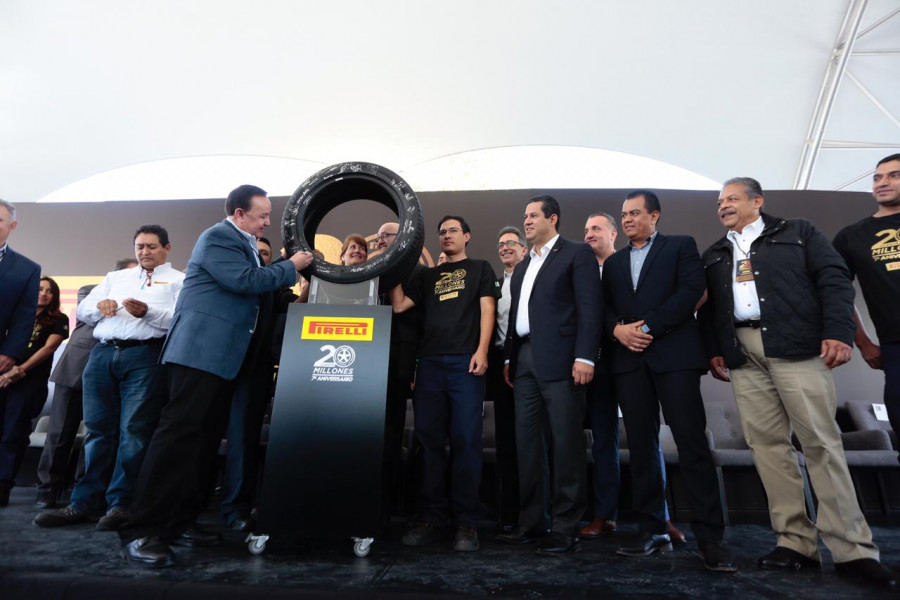 Produce Pirelli en Guanajuato la llanta 20 millones