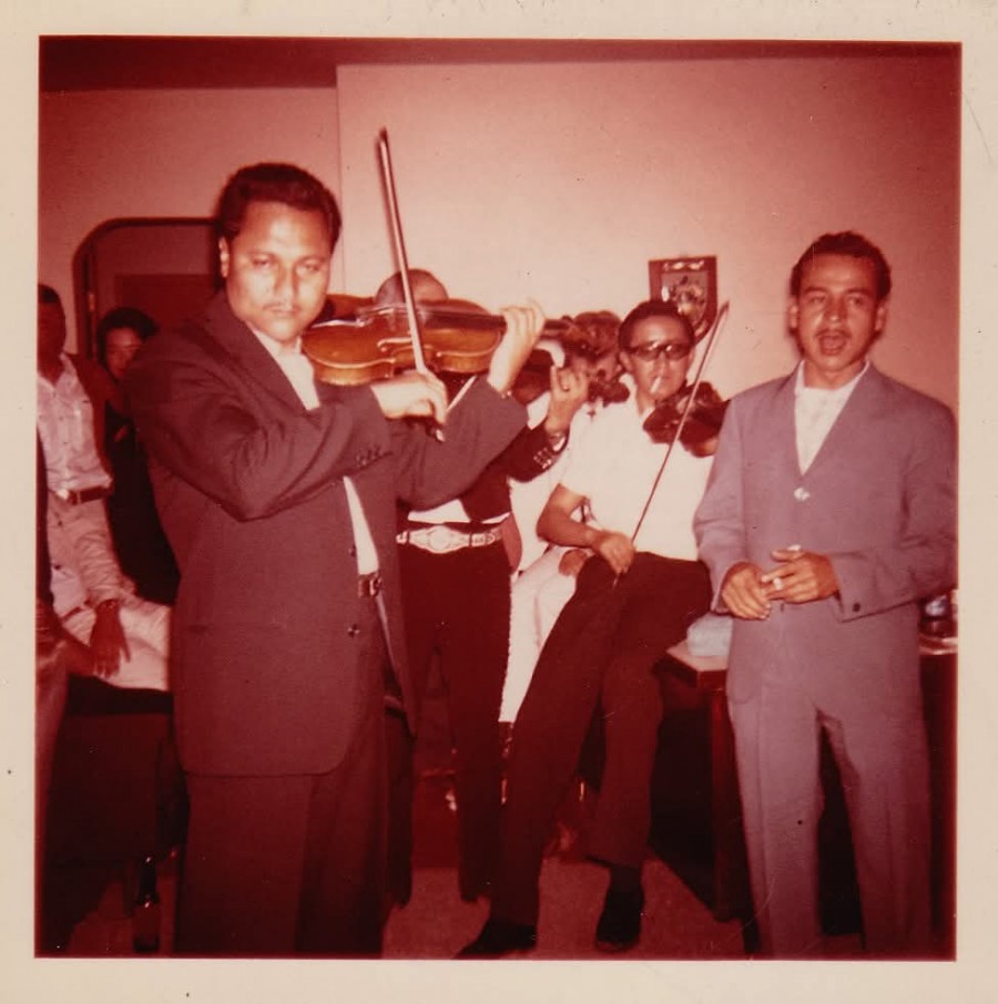 Gustavo A. Santiago: Una leyenda viva del mariachi que celebra nueve décadas de grandeza