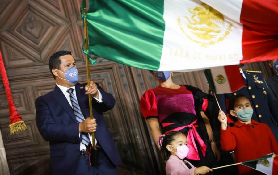 Diego Sinhue preside la ceremonia del 210 aniversario del Inicio de la Lucha por la Independencia