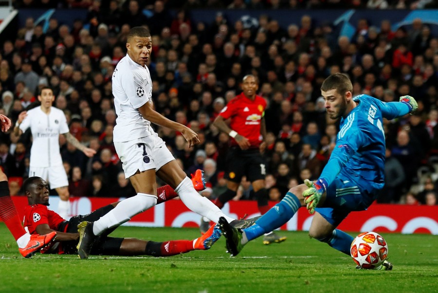 PSG da un golpe de autoridad ante el United; El Porto de Herrera cae frente a la Roma