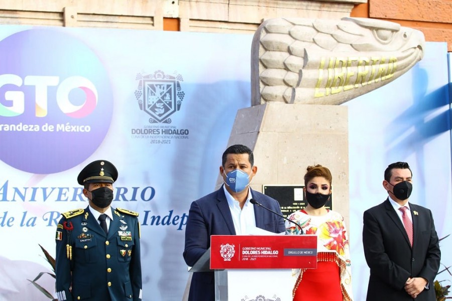 Diego Sinhue preside la ceremonia del 210 aniversario del Inicio de la Lucha por la Independencia