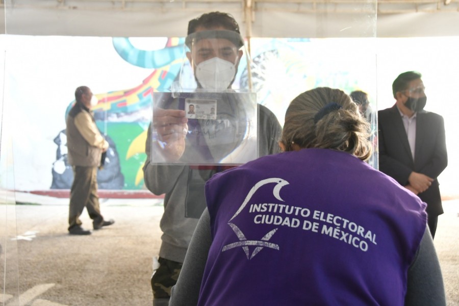 IECM realiza simulacro de votación con medidas sanitarias