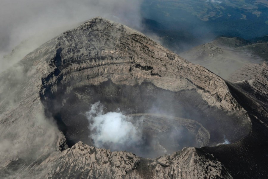 Morfología del cráter del volcán Popocatépetl