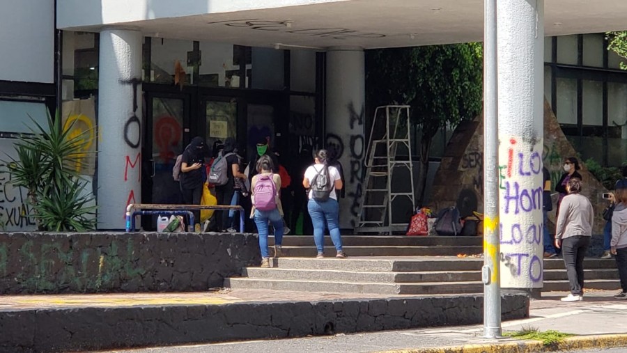 Entregan instalaciones de la Facultad de Economía en la UNAM