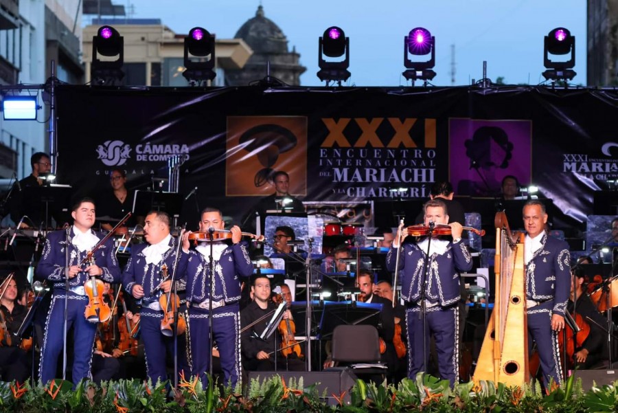 Clausura del XXXI Encuentro Internacional del Mariachi y la Charrer&iacute;a Una Fiesta Musical en Guadalajara