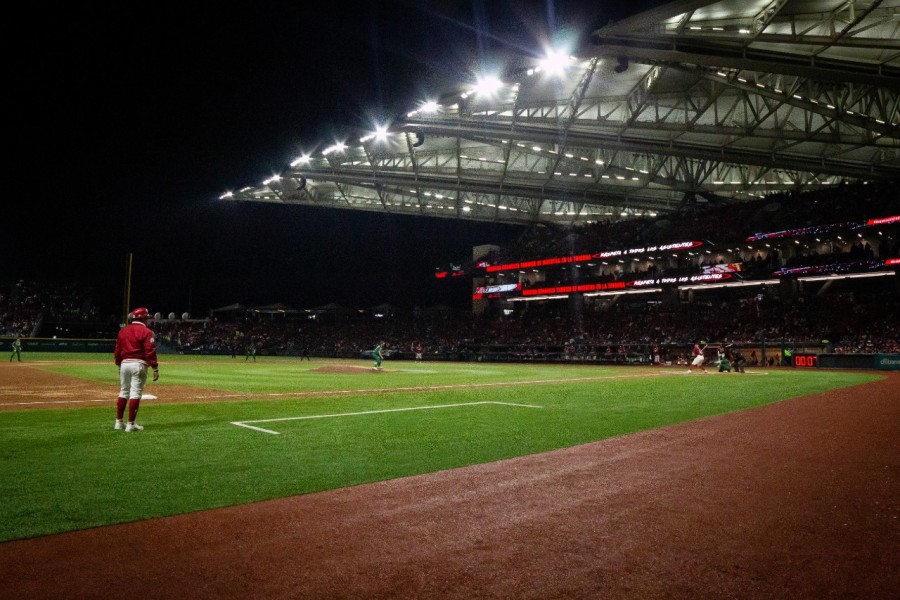Fuerte lluvia impide la culminación del sexto juego entre los Diablos y Leones