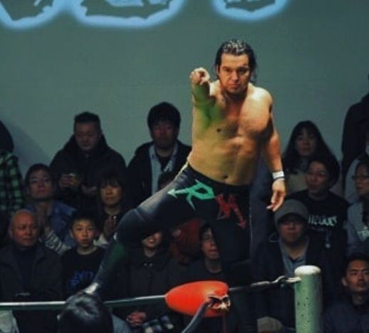Entre Luchas, el pollo y Rock and roll
