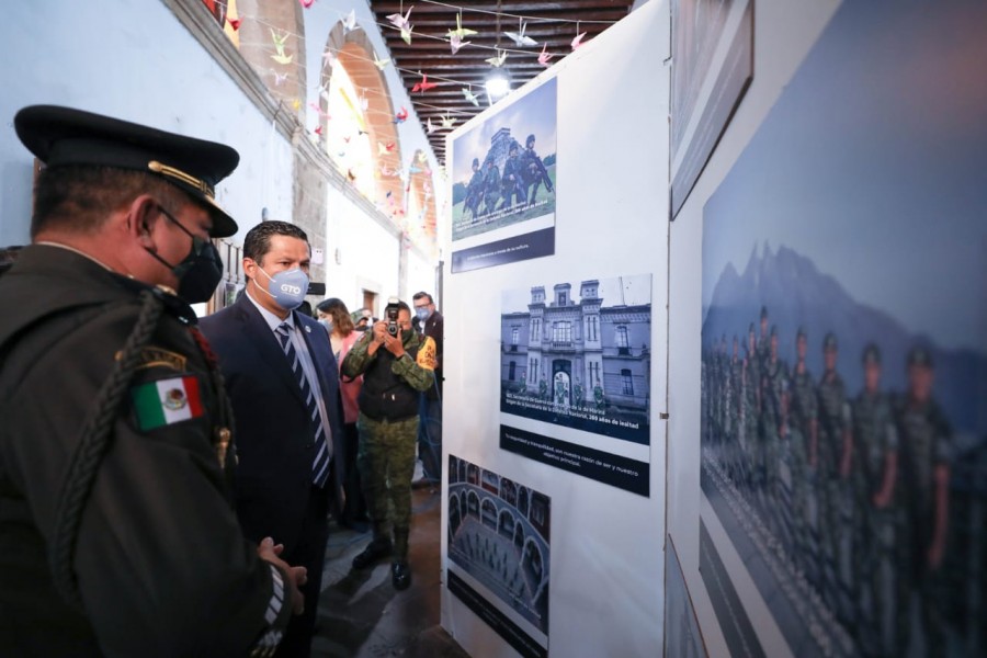 Inauguran exposición fotográfica ?La Gran Fuerza de México?