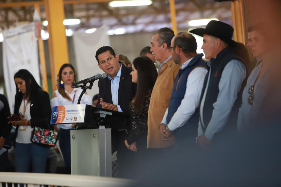 Gobernador de Guanajuato llama a la unidad tras desabasto de combustible