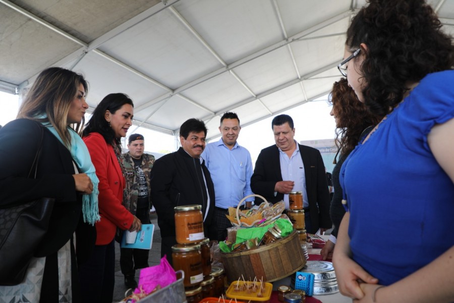 Gestionan créditos en primera Feria para Emprendedores en la GAM