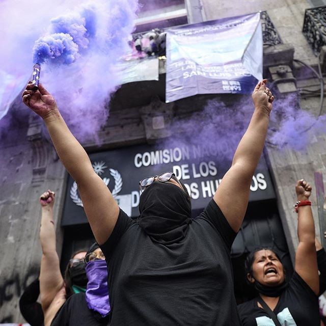 CNDH seguirá tomada; feministas dicen que es una acción ?okupa?