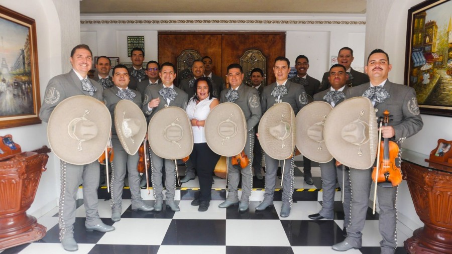 La Excelencia de México y el Mundo Mariachi Nuevo Tecalitlán en la Ciudad de México