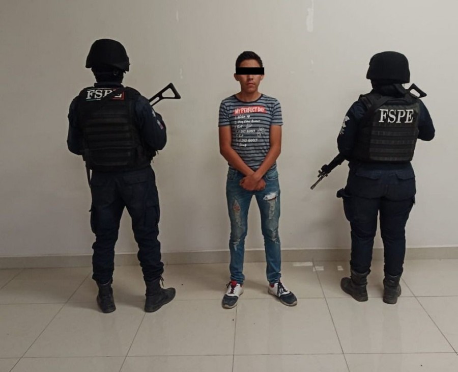 Fiscal&iacute;a y polic&iacute;a de Guanajuato detienen a asaltantes en carretera Celaya-Quer&eacute;taro