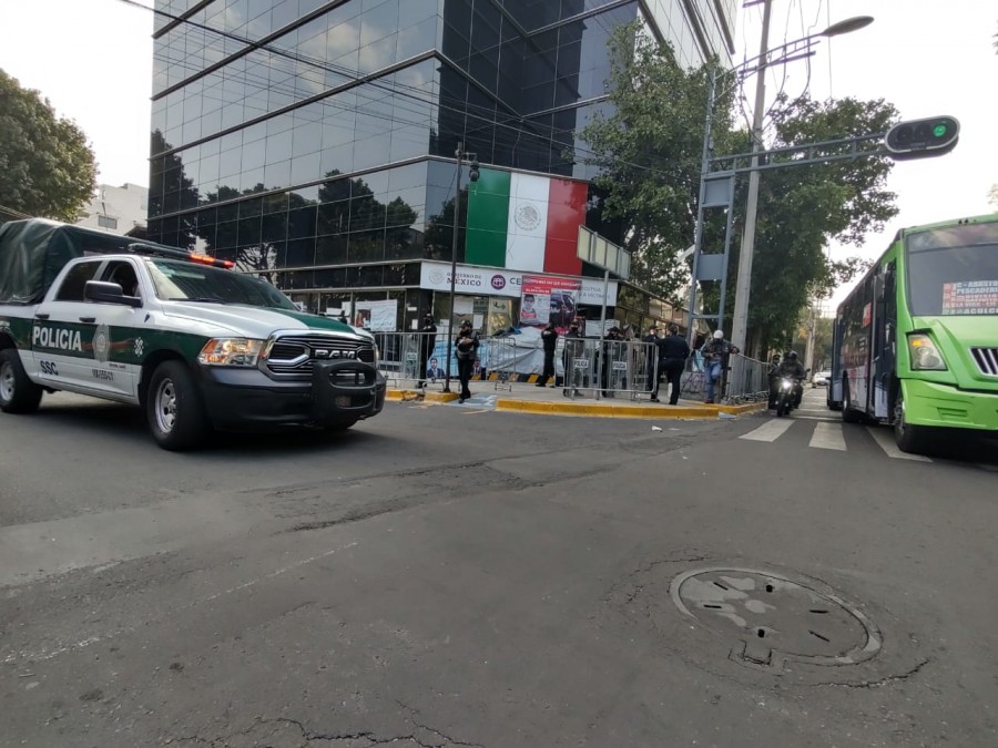 Blindan la CEAV por amenaza de toma del edificio