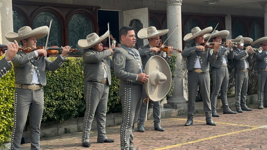 La Excelencia de México y el Mundo Mariachi Nuevo Tecalitlán en la Ciudad de México