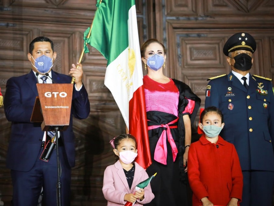 Diego Sinhue preside la ceremonia del 210 aniversario del Inicio de la Lucha por la Independencia