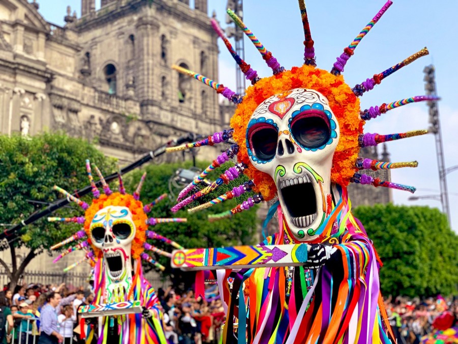 Se lleva a cabo el Desfile Internacional del Día de Muertos en la CDMX