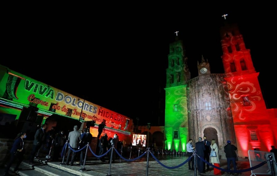 Diego Sinhue preside la ceremonia del 210 aniversario del Inicio de la Lucha por la Independencia