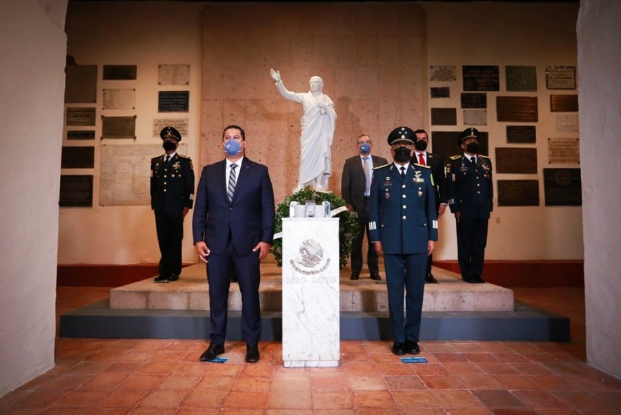 Diego Sinhue preside la ceremonia del 210 aniversario del Inicio de la Lucha por la Independencia