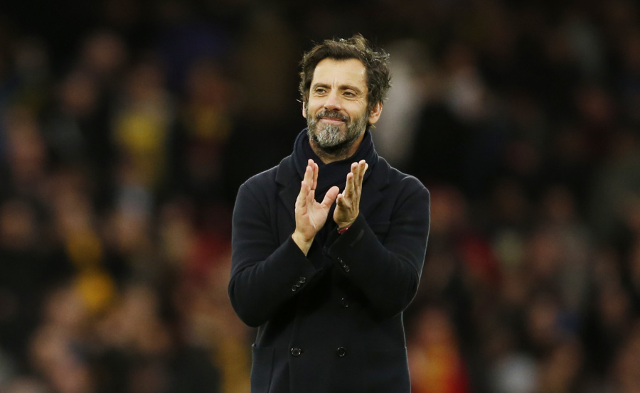 Quique Sánchez Flores con interés de tomar al Tri