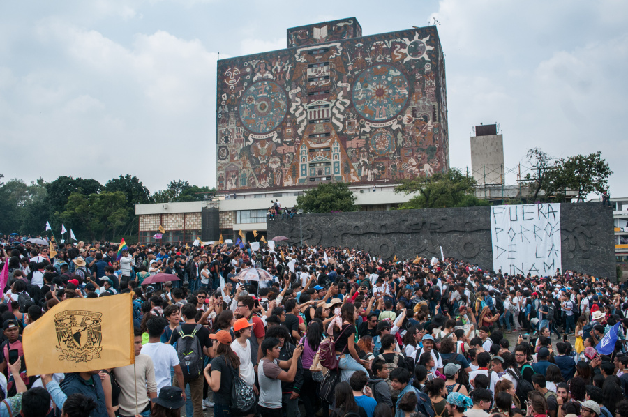 Caen 3 porros más por actos violentos en la UNAM