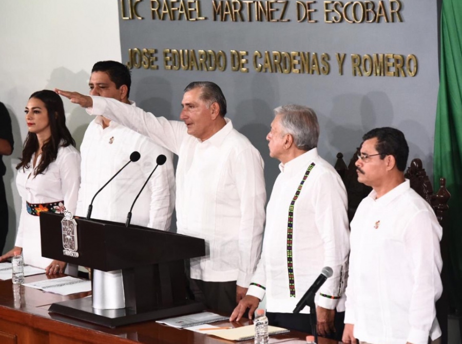 Adán Augusto López Hernández, rinde protesta como Gobernador de Tabasco