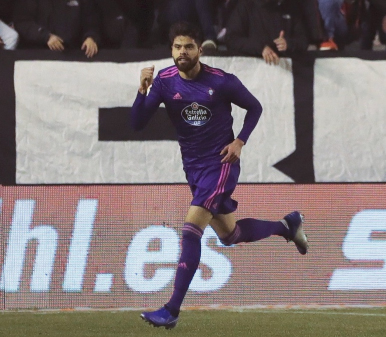 Néstor Araujo anota, pero el Celta cae ante el Rayo Vallecano