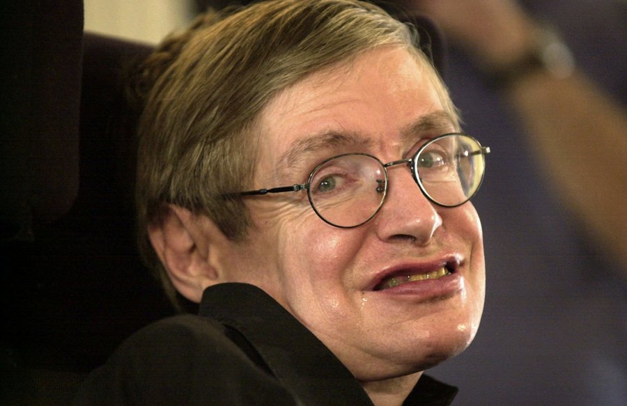 Subastan Guion de los Simpsons y Silla de Ruedas de Hawking