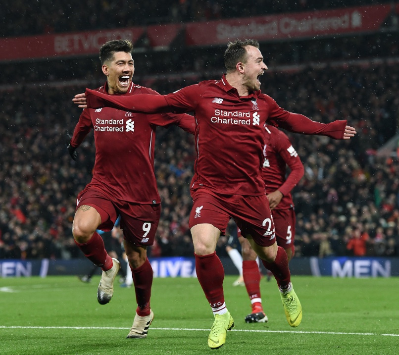 Liverpool vence al Manchester United en el Clásico