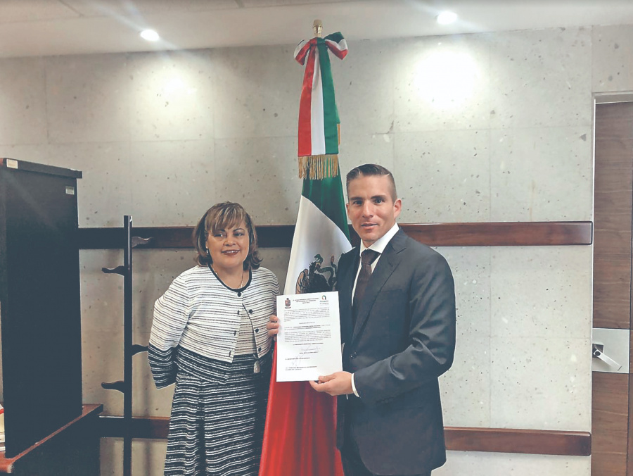 Recibe Morena un Atizapán en quiebra