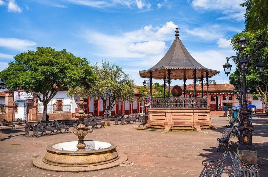 Conoce el Pueblo Mágico Santa Clara del Cobre, Michoacán