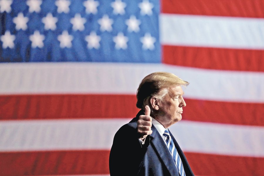 Trump exige votar a su partido en spot racista