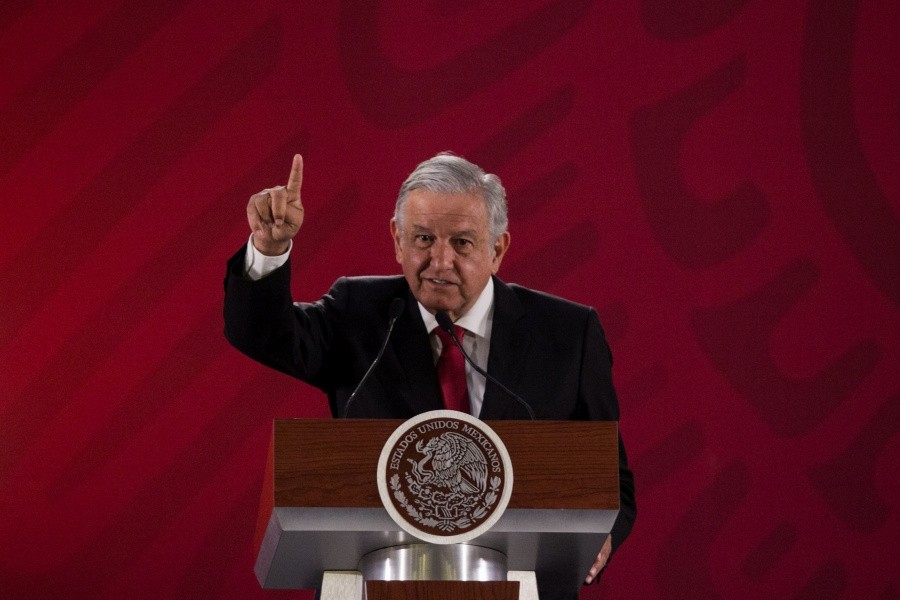 AMLO avala plan de dar dinero a abues