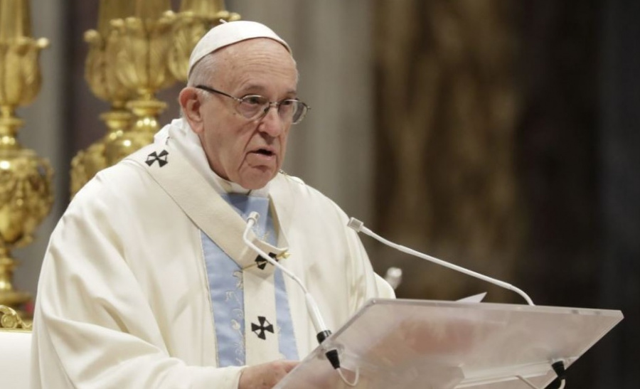 Papa Francisco celebra la primera misa de año nuevo en el Vaticano
