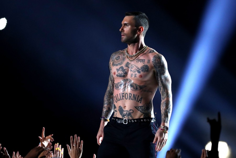 Maroon 5 y Travis Scott sorprenden en el Superbowl LIII