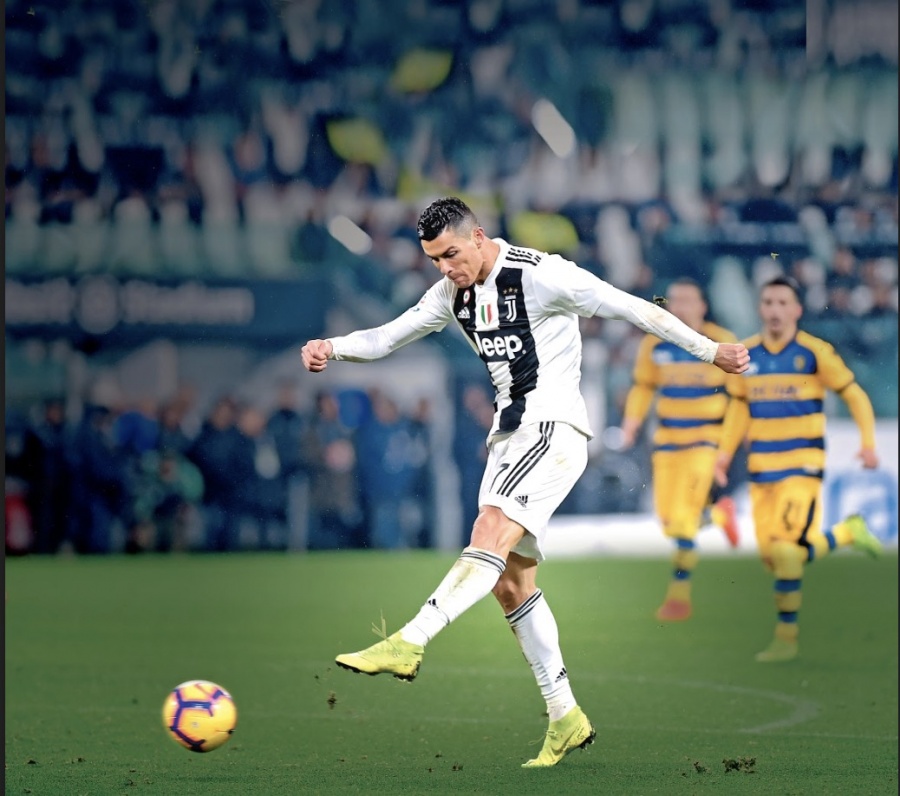 CR7 celebra 34 años, como líder en la Juve