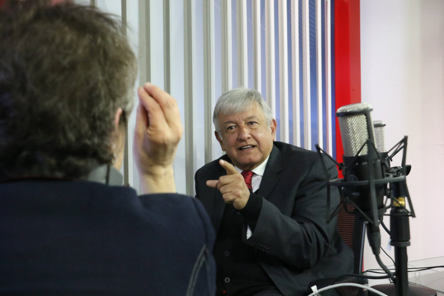 AMLO someterá a consulta Guardia Nacional e investigación a expresidentes