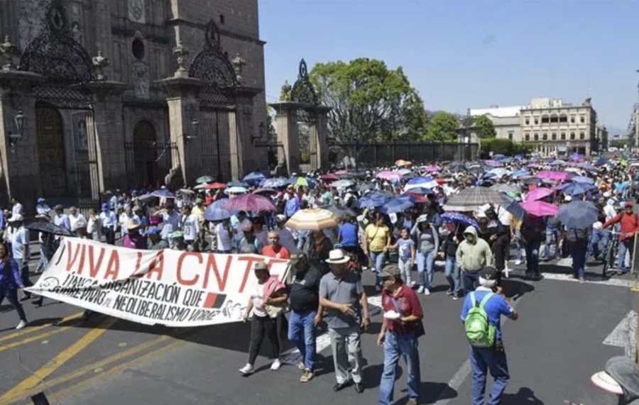 Critica la CNTE el regimen que ha adoptado Obrador